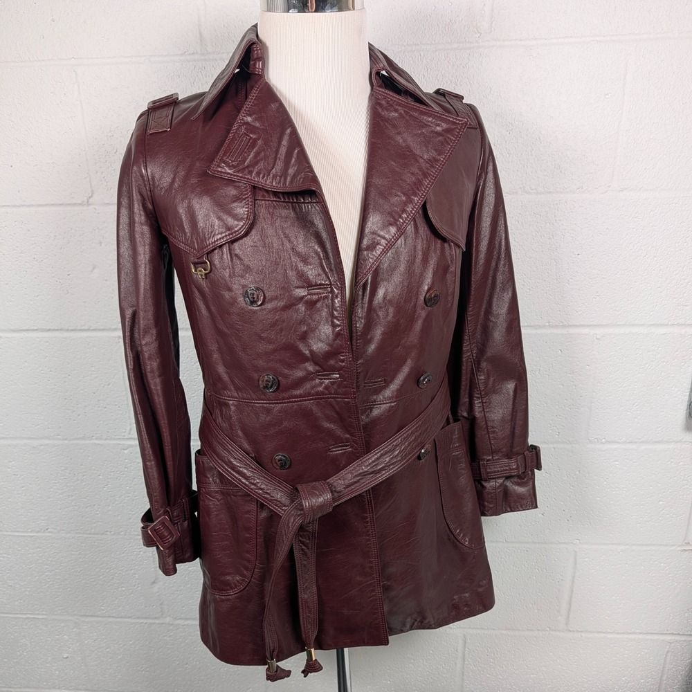 Etienne Aigner Vintage Burgundy Leather Trench Coat Womens Size 8 Belted 70s 80s